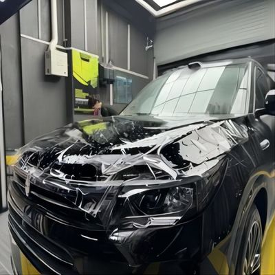 Καλή τιμή. Φόρμα περιτύλιξης αυτοκινήτου Αντι γρατζουνιές Διαφανές TPU PPF Αντικίτρινη Φόρμα Προστασίας Πίνακας σε απευθείας σύνδεση
